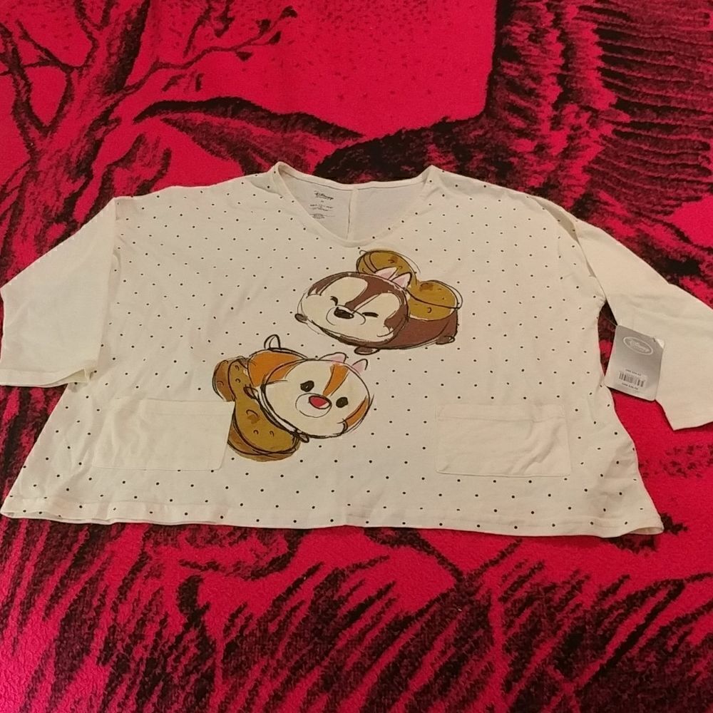 Disney's Chip and Dale Crop top - Picture 1 of 5